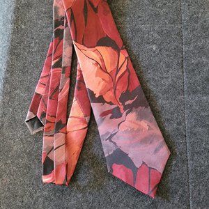 Vintage Windridge Bold Floral Tie, deep rich red colors